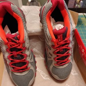 Saucony 8.5W NIB New in Box